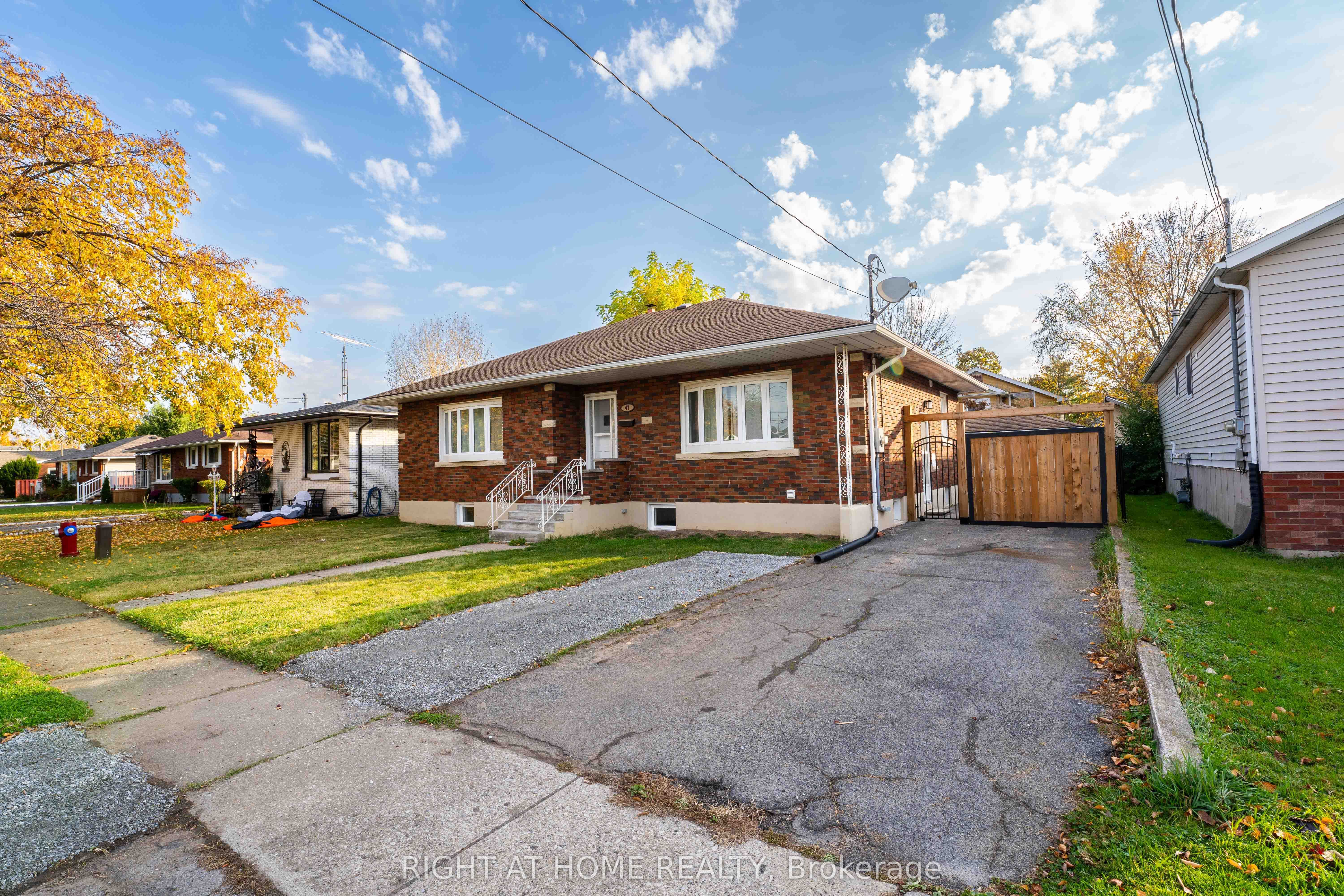 47 Marshall Avenue, Welland 4