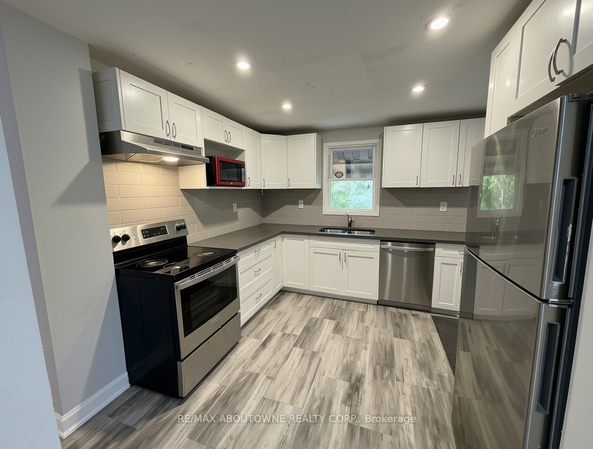 63 Gage Avenue N, Hamilton 5