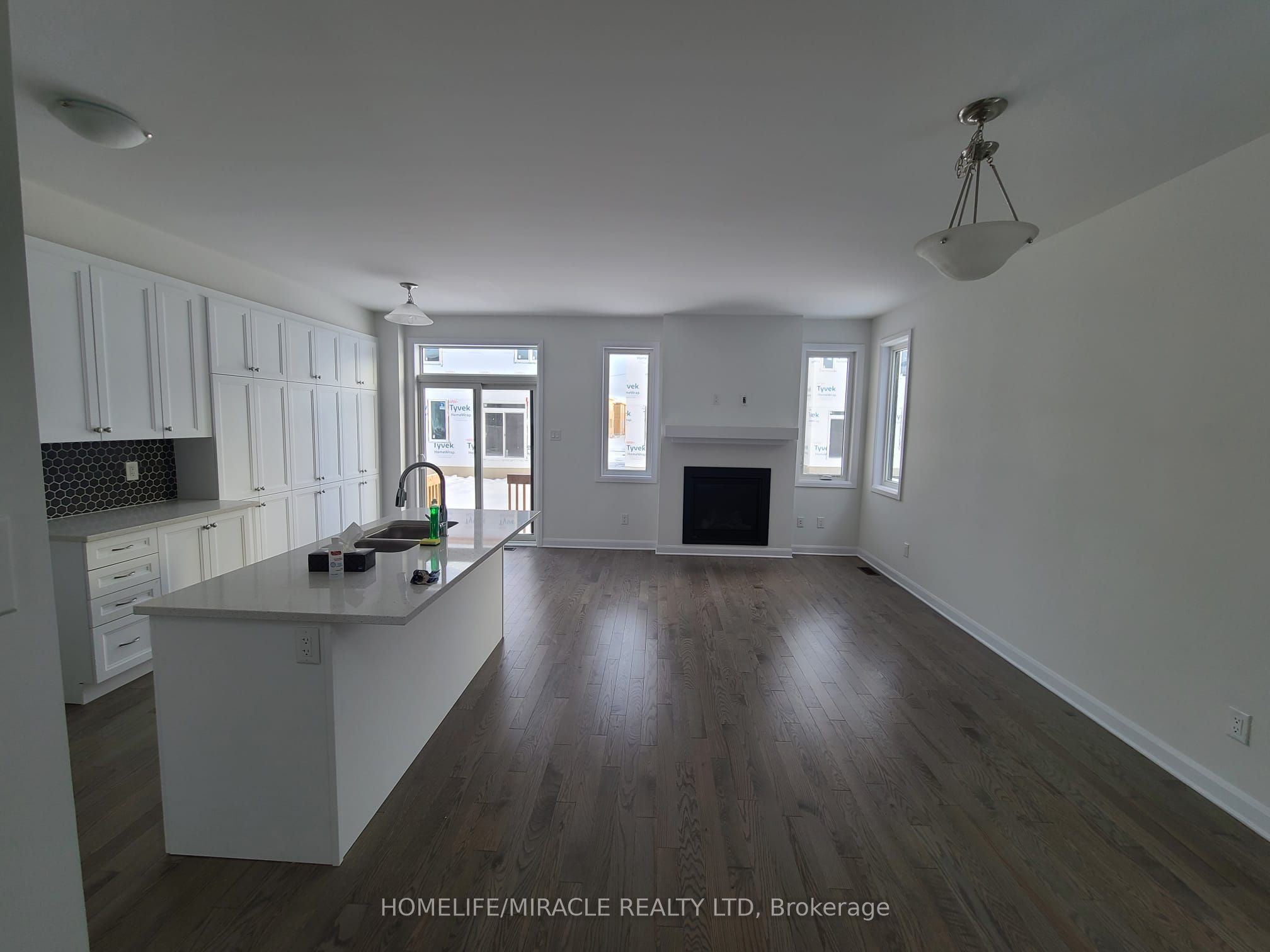 231 Clonrush Way, Kanata 3