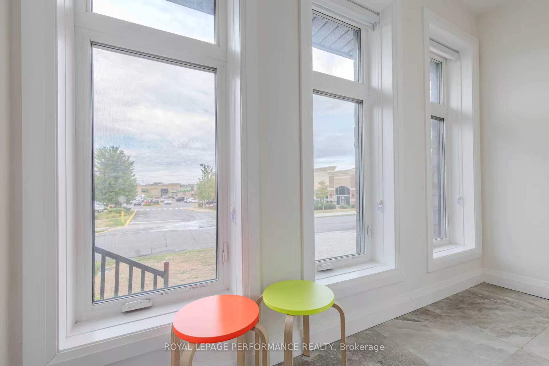 Unit Unit B - 819 AARON Avenue, Ottawa 4