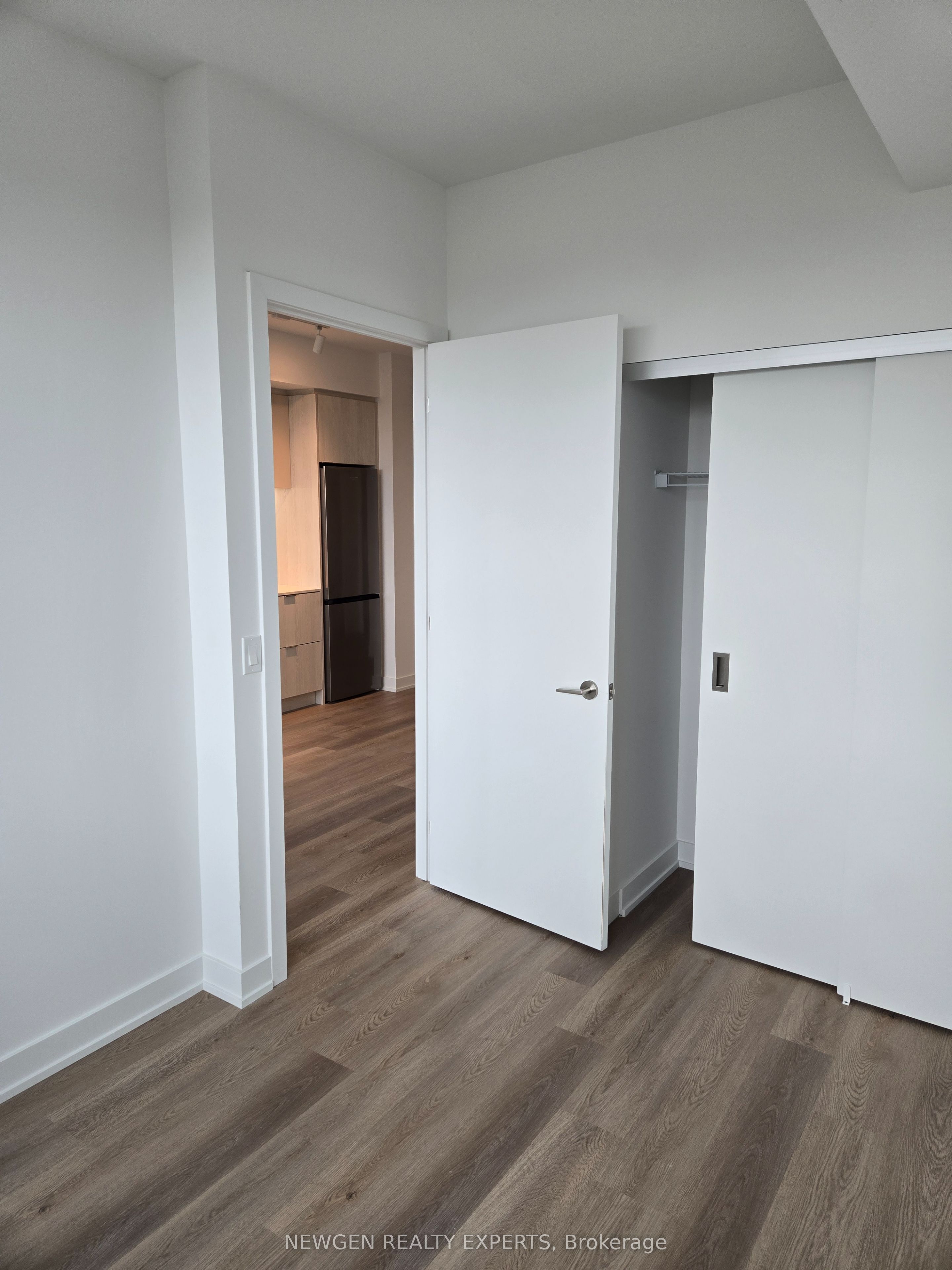Unit 907 - 101 John Street N, Hamilton 5