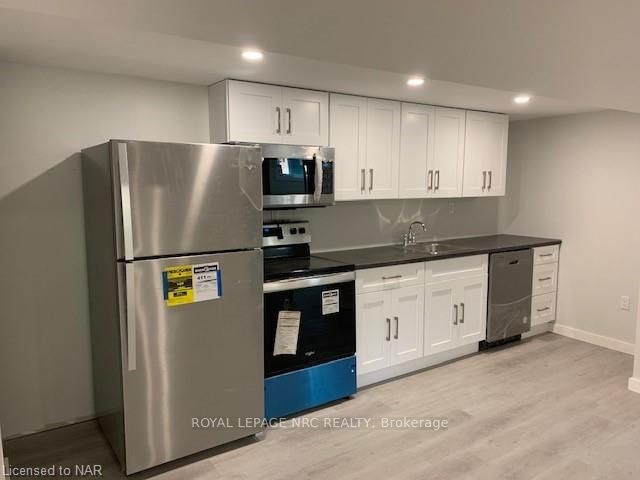 Unit basement - 448 Grantham Avenue, St. Catharines 3