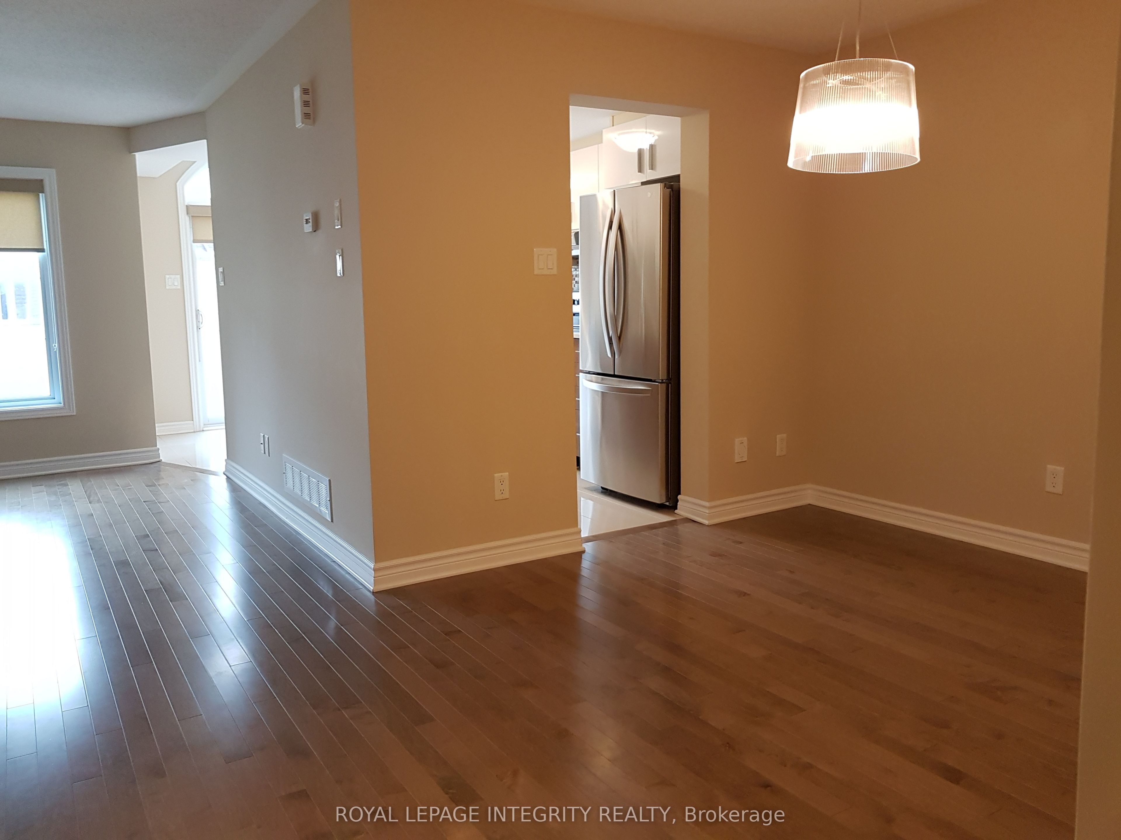 348 TOURMALINE Crescent, Nepean 4