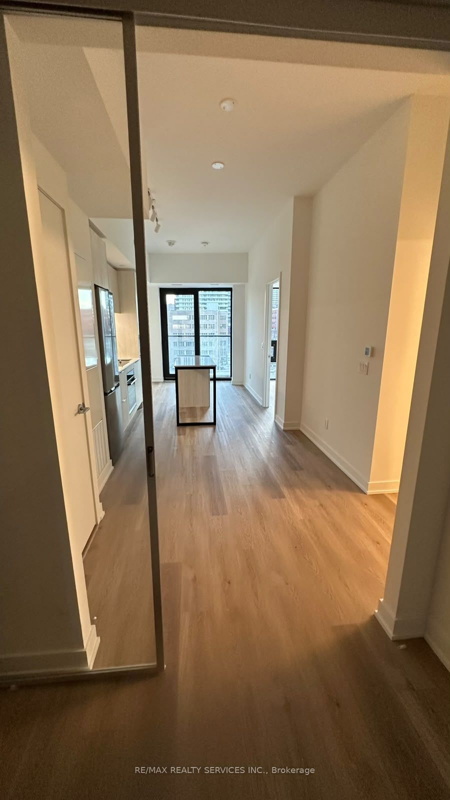Unit 704 - 91 John Street, Hamilton 4