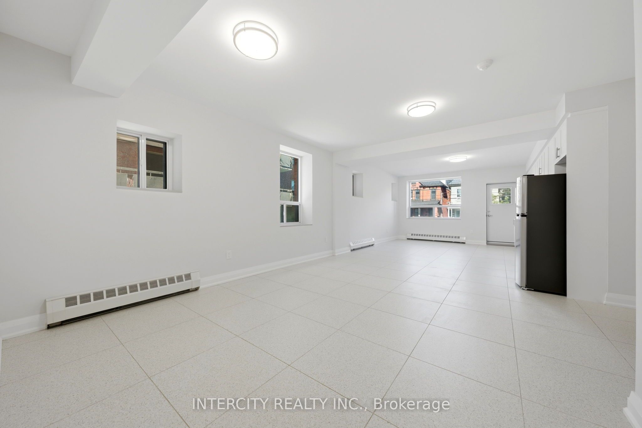 Unit 3 - 91 Wentworth Street S, Hamilton 3
